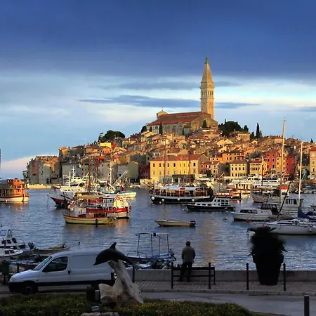 Daire With Wifi - 2243 Rovinj
